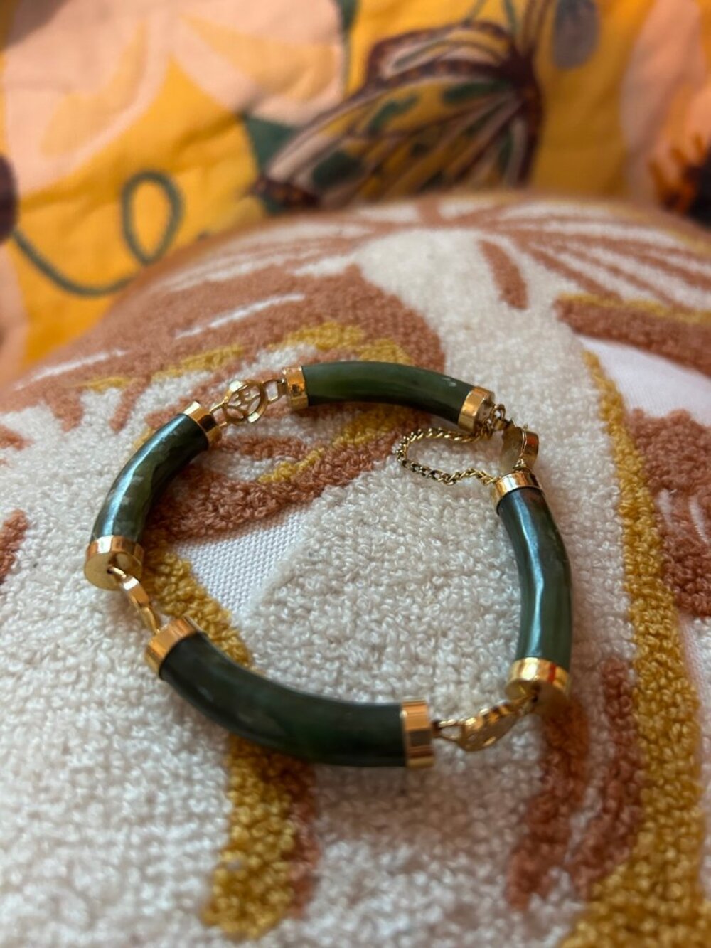 Vintage Jade Bracelet Green Stone Curved Links Gold Tone Box Clasp